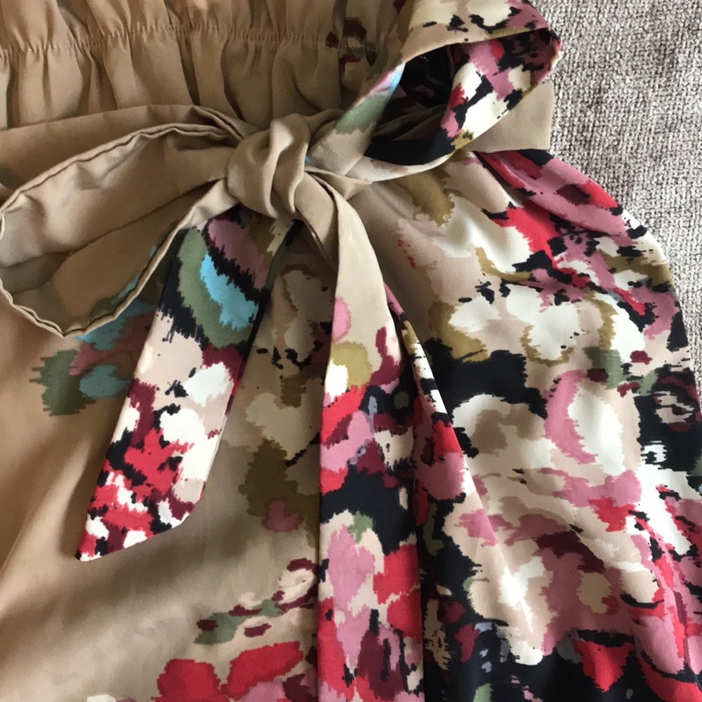 Dress - Picture 3 of 4